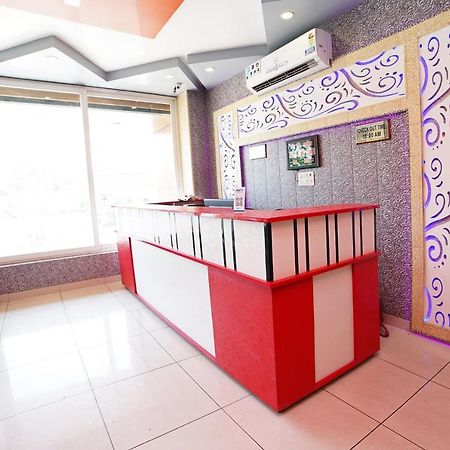 Oyo 39539 Hotel Vansh & Restaurant Kashipur Zewnętrze zdjęcie