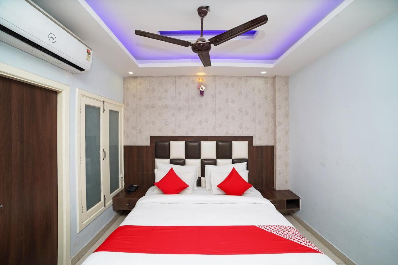 Oyo 39539 Hotel Vansh & Restaurant Kashipur Zewnętrze zdjęcie